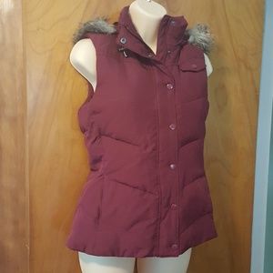 BR | Winter Vest w/ removable hood NEW